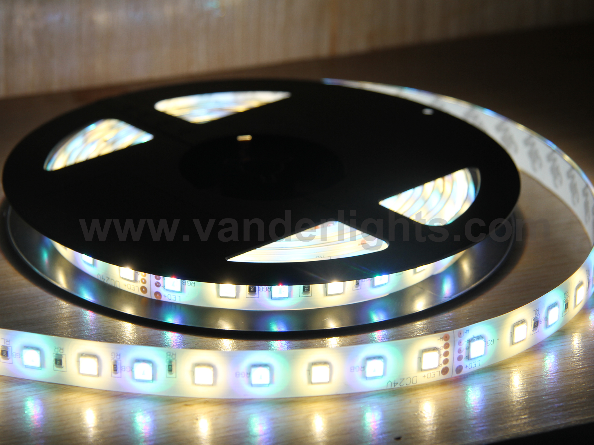 SMD5050-60leds 14.4W/m RGB+WW IP65 LED flexible strip light