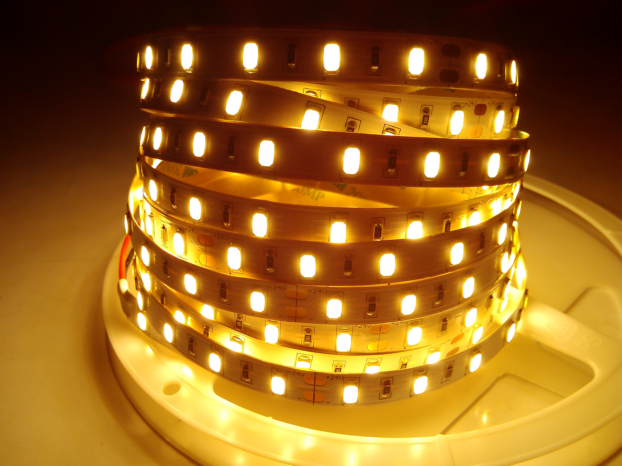 SMD5630-30leds 9W/m warm white IP20 LED flexible strip light