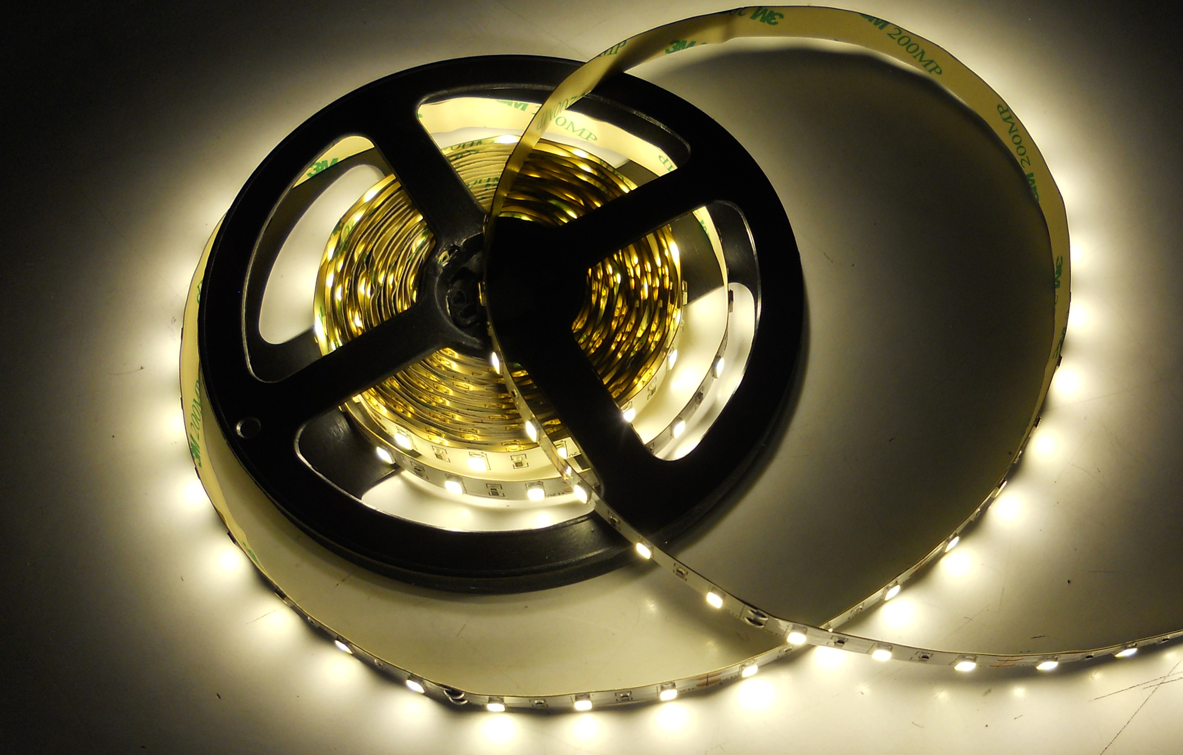 SMD5630-30leds 9W/m day white IP20 LED flexible strip light